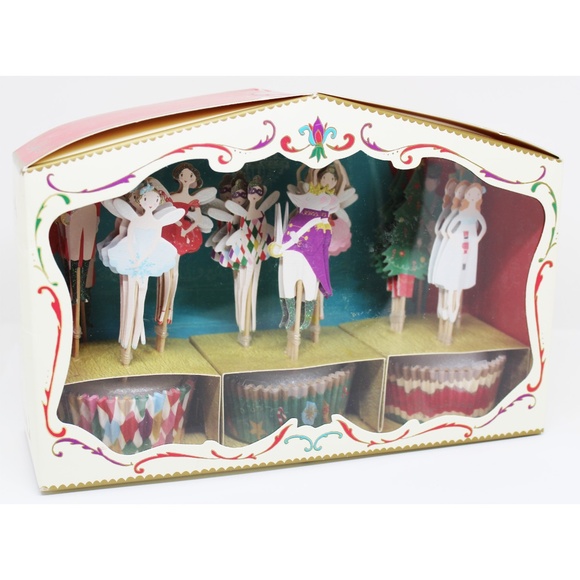 NWT Meri Meri Nutcracker cupcake liners and toppers set - Picture 1 of 3